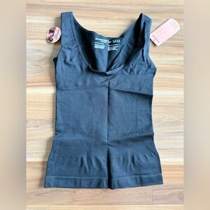NWT Shapermint Open Bust Shaper Cami - size M